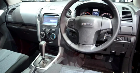 รูปภาพ อีซูซุ Isuzu D-MAX Hi-Lander 2-Door 2.5 Z ปี 2013