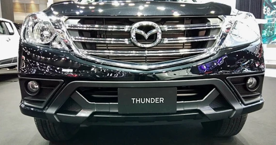 รูปภาพ มาสด้า Mazda BT-50 PRO DoubleCab 2.2 Hi-Racer ABS AT/Leather ปี 2017