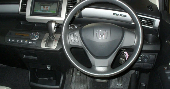 รูปภาพ ฮอนด้า Honda Freed EL ปี 2012