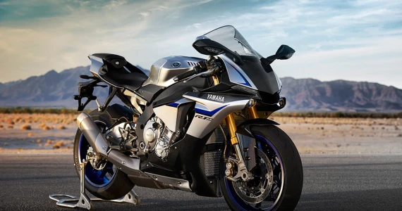 รูปภาพ ยามาฮ่า Yamaha YZF-R1 M (Standard) ปี 2017