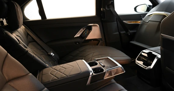 รูปภาพ บีเอ็มดับเบิลยู BMW M7 M760e xDrive ปี 2023