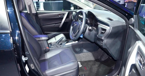 รูปภาพ โตโยต้า Toyota Altis (Corolla) 1.8 V Navi A/T ปี 2016