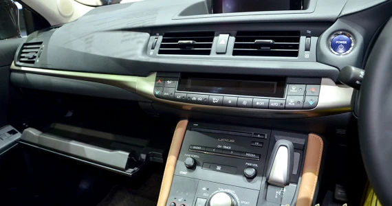 รูปภาพ เลกซัส Lexus CT200h Luxury (Fabric) ปี 2014