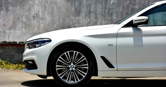 รูปภาพ บีเอ็มดับเบิลยู BMW Series 5 520d Sport ปี 2017