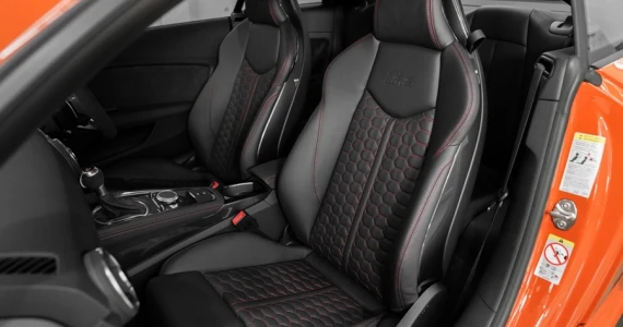 รูปภาพ อาวดี้ Audi RS TT Coupe quattro ปี 2020