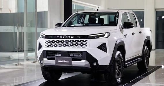 รูปภาพ โตโยต้า Toyota Hilux Travo Double Cab Prerunner 2.8 Smart AT ปี 2025