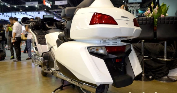 รูปภาพ ฮอนด้า Honda Goldwing GL 1800F ปี 2014