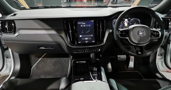รูปภาพ วอลโว่ Volvo-S60 Recharge Plug-in Hybrid Inscription Expression-ปี 2022