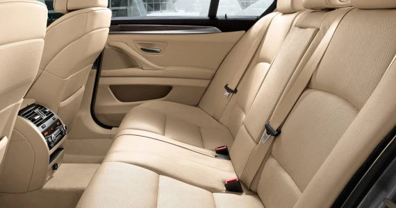 รูปภาพ บีเอ็มดับเบิลยู BMW Series 5 523i ปี 2010