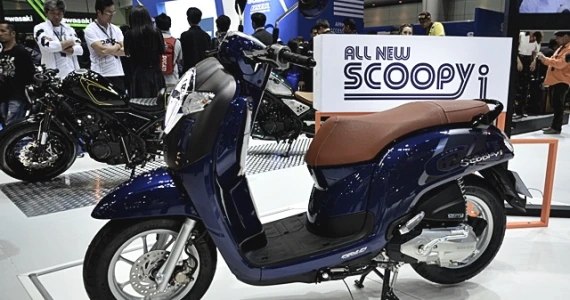 รูปภาพ ฮอนด้า Honda Scoopy i Club 12 2019 ปี 2017