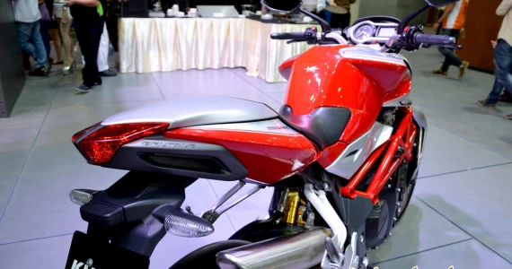 รูปภาพ เอ็มวี ออกุสต้า MV Agusta Brutale 1090 RR ปี 2013