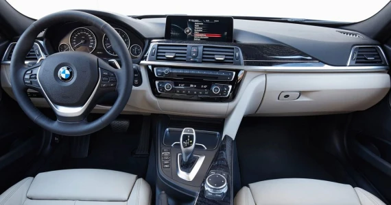 รูปภาพ บีเอ็มดับเบิลยู BMW Series 3 320i Sport ปี 2015