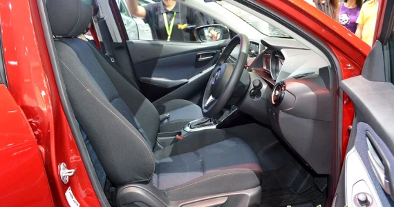 รูปภาพ มาสด้า Mazda 2 Sports XD AT ปี 2014