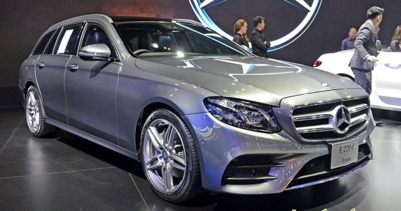 รูปภาพ เมอร์เซเดส-เบนซ์ Mercedes-benz E-Class E 220 d Estate AMG Dynamic ปี 2016