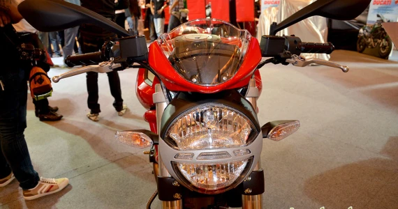 รูปภาพ ดูคาติ Ducati Monster 796 ABS Corse Stripe ปี 2013