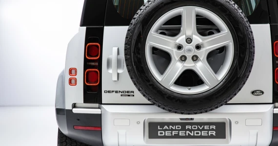 รูปภาพ แลนด์โรเวอร์ Land Rover Defender 90 Petrol 2.0 SE Ingenium ปี 2020