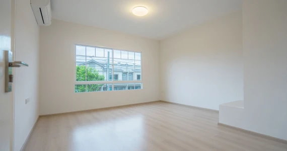 รูปภาพ อินดี้ ปิ่นเกล้า - สิรินธร (Indy Pinklao - Sirinthorn)