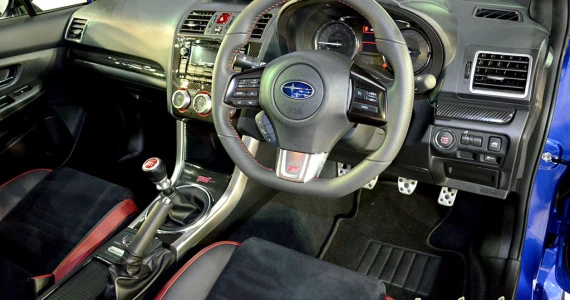 รูปภาพ ซูบารุ Subaru WRX STI 2.5 Turbo AWD 6MT ปี 2014