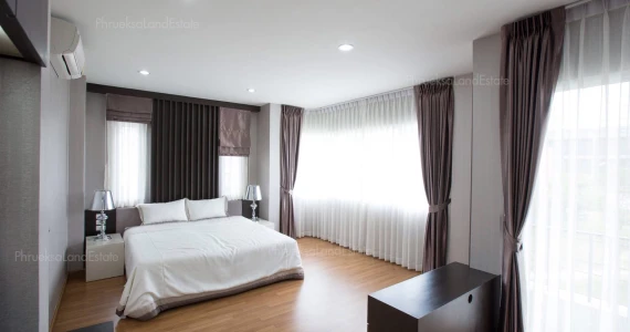 รูปภาพ ดิ โอโซน อัสสัมชัญ - ศรีราชา (The Ozone Tigerzoo - Sriracha)