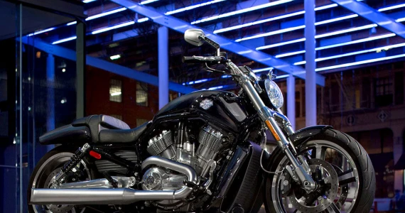 รูปภาพ ฮาร์ลีย์-เดวิดสัน Harley-Davidson V-Rod Muscle (Standard) ปี 2014