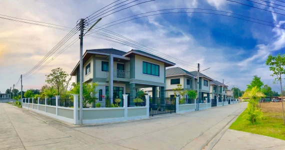 รูปภาพ บ้านเพ แลนด์ แอนด์ เฮ้าส์ (Ban Phe Land and Houses)