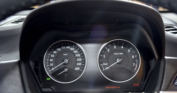 รูปภาพ บีเอ็มดับเบิลยู BMW X1 sDrive18i xLine ปี 2016