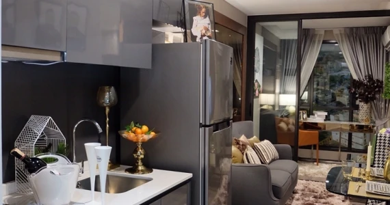 รูปภาพ ดิ เอท คอลเลคชั่น (The 8 Collection)