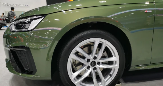 รูปภาพ อาวดี้ Audi-A4 40 TFSI S line Icon Black-ปี 2023