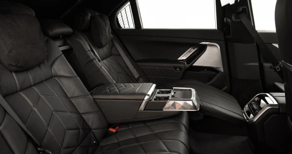 รูปภาพ บีเอ็มดับเบิลยู BMW Series 7 750e xDrive M Sport ปี 2023
