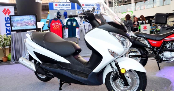 รูปภาพ ซูซูกิ Suzuki Burgman 200 ABS ปี 2017