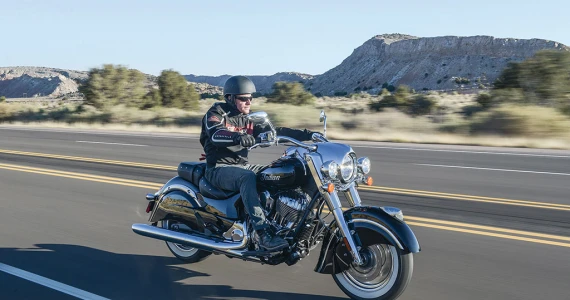 รูปภาพ อินเดียน มอเตอร์ไซเคิล Indian Motorcycle Chief Classic (Standard) ปี 2015