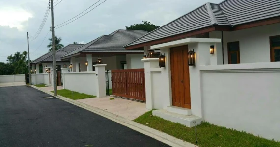 รูปภาพ เดอะธีค ไฮด์อเวย์ ไพรเวท เรสซิเดนซ์ (The Teak Hideaway Private Residences)