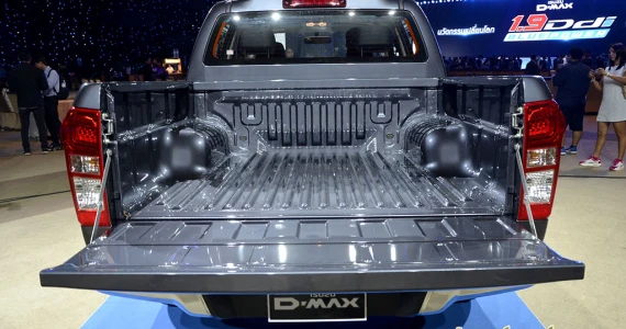 รูปภาพ อีซูซุ Isuzu D-MAX Hi-Lander 4-Door 1.9 Ddi L Blue Power ปี 2015
