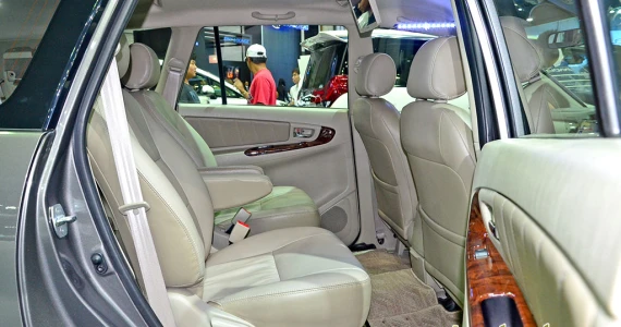 รูปภาพ โตโยต้า Toyota Innova 2.0 G ปี 2012