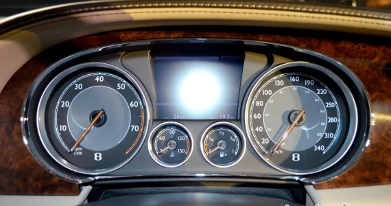 รูปภาพ เบนท์ลี่ย์ Bentley Flying Spur W12 Standard ปี 2013