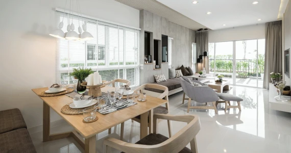 รูปภาพ เทรนดี้ ธารา ร่มเกล้า (Trendy Tara Romklao)