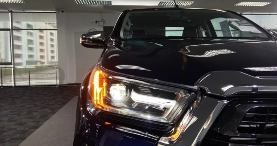 รูปภาพ โตโยต้า Toyota Revo Smart Cab Prerunner 2.4 Mid AT 60th Anniversary ปี 2022