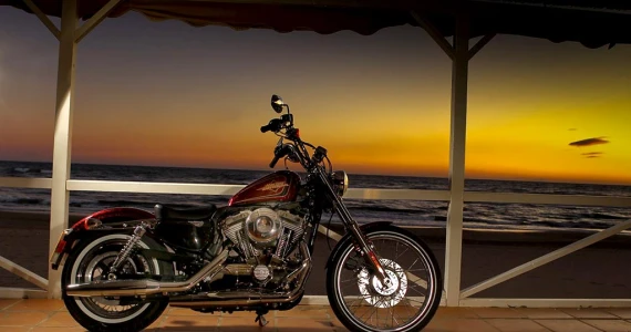 รูปภาพ ฮาร์ลีย์-เดวิดสัน Harley-Davidson Cruiser Seventy-Two ปี 2016