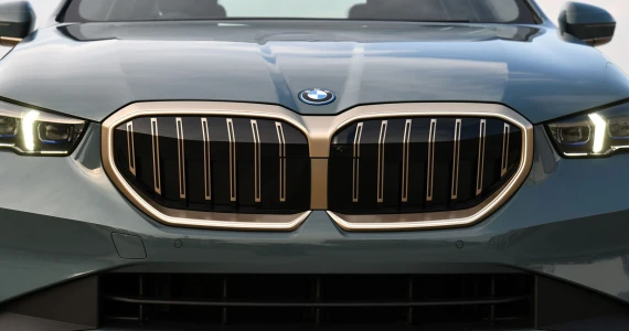 รูปภาพ บีเอ็มดับเบิลยู BMW Series 5 530e Inspiring ปี 2025