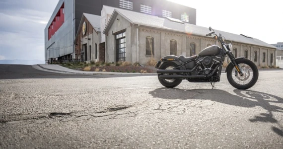 รูปภาพ ฮาร์ลีย์-เดวิดสัน Harley-Davidson Softail Street Bob ปี 2020