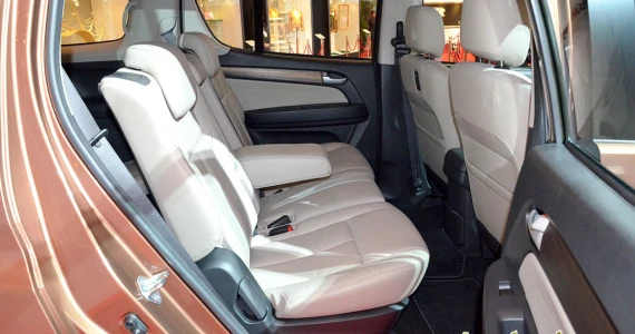 รูปภาพ อีซูซุ Isuzu MU-X 2.5 VGS DVD Navi A/T ปี 2014