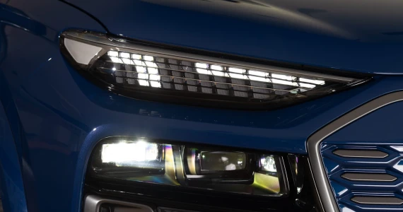 รูปภาพ อาวดี้ Audi Q6 e-tron Performance ปี 2024