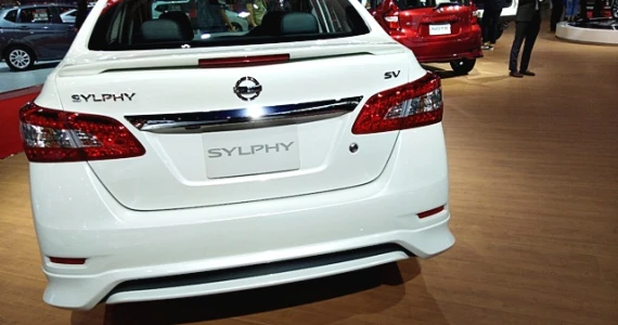 รูปภาพ นิสสัน Nissan Sylphy 1.6 SV CVT E85 ปี 2016