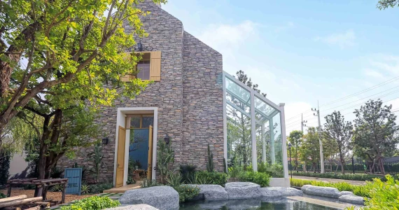 รูปภาพ อัญญ่า เพชรเกษม - สาย 4 (Anya Petchkasem - Sai 4)