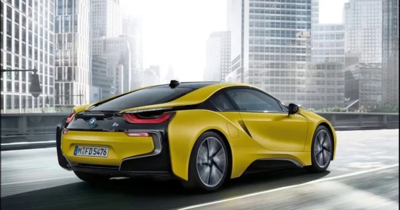 รูปภาพ บีเอ็มดับเบิลยู BMW i8 Protonic Frozen Yellow ปี 2017