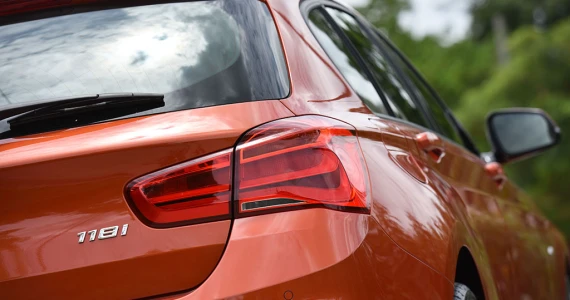 รูปภาพ บีเอ็มดับเบิลยู BMW Series 1 118i Sport ปี 2015