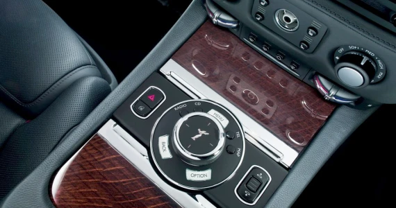 รูปภาพ โรลส์-รอยซ์ Rolls-Royce Ghost Series II ปี 2014