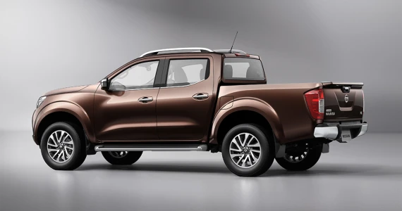 รูปภาพ นิสสัน Nissan Navara NP300 Double Cab Calibre E 6MT ปี 2014