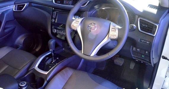 รูปภาพ นิสสัน Nissan X-Trail 2.0 V 4WD ปี 2014