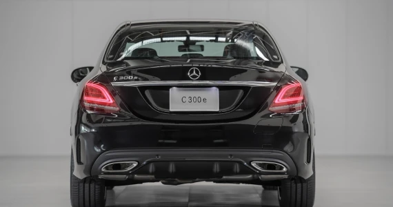 รูปภาพ เมอร์เซเดส-เบนซ์ Mercedes-benz C-Class C 300 e Avantgarde ปี 2020